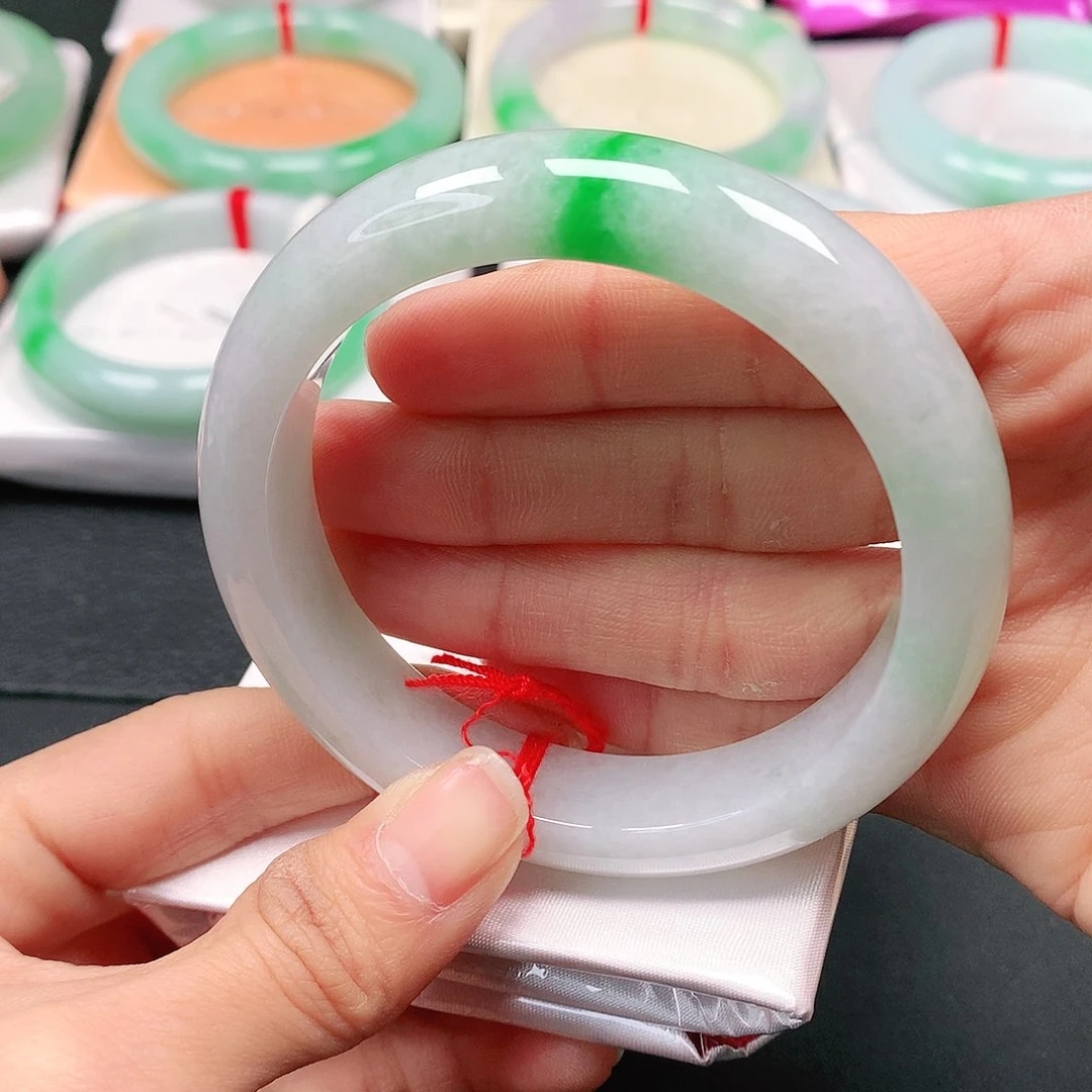 翡翠手镯未镶嵌天然翡翠手镯57