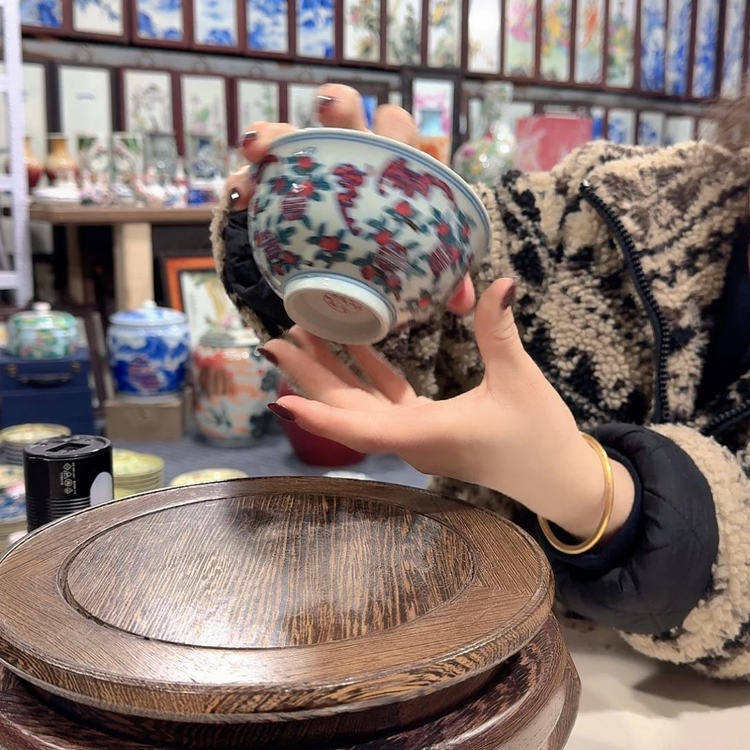 摆件瓷////景德镇陶瓷瓷器。