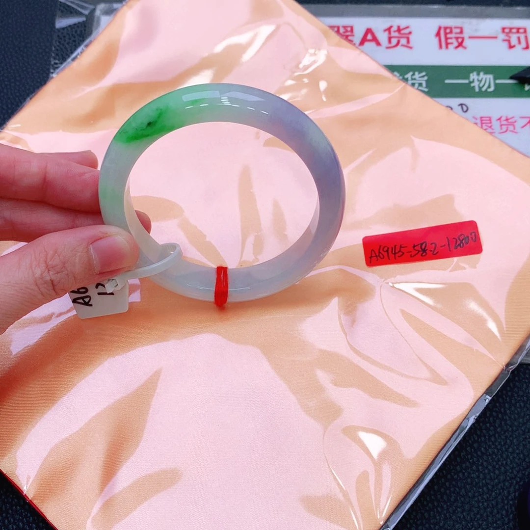 未镶嵌手镯翡翠缅甸翡翠手镯