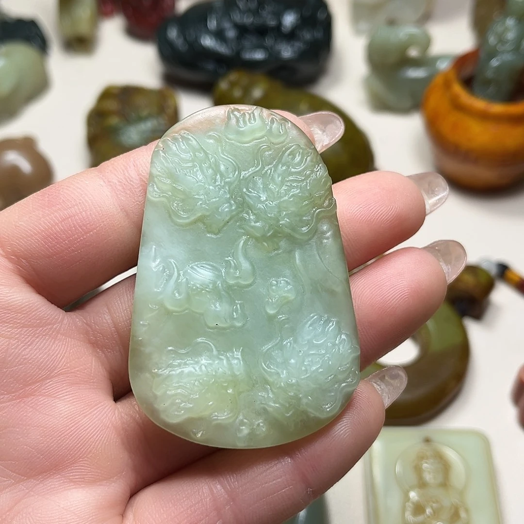 白玉菩提吊坠白玉菩提吊坠