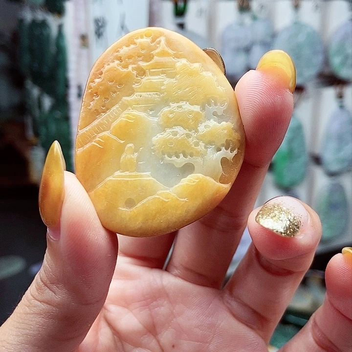 翡翠未镶嵌颈饰翡翠