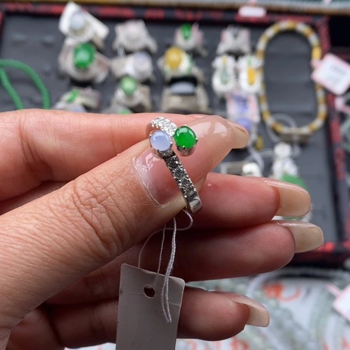 翡翠吊坠(不含链)未镶嵌戒指