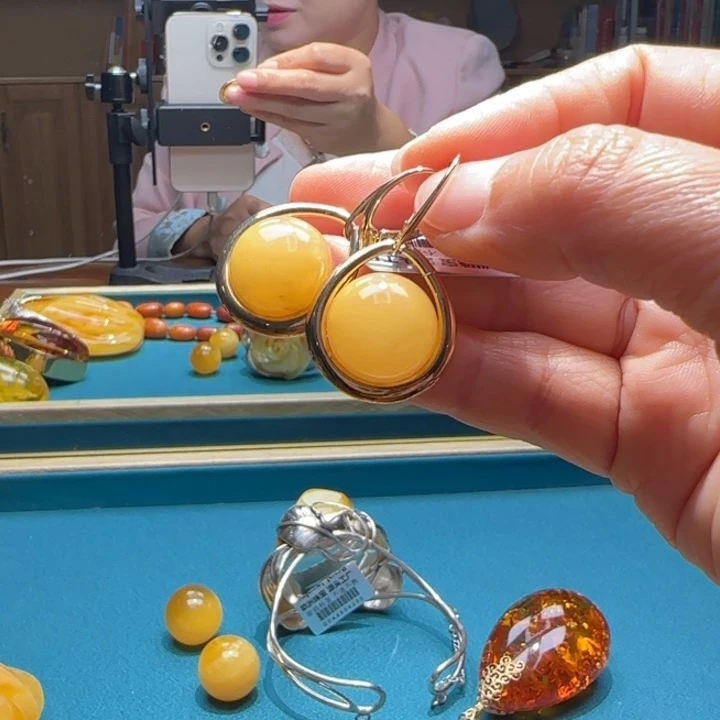 琥珀未镶嵌耳饰波兰设计款琥珀蜜蜡