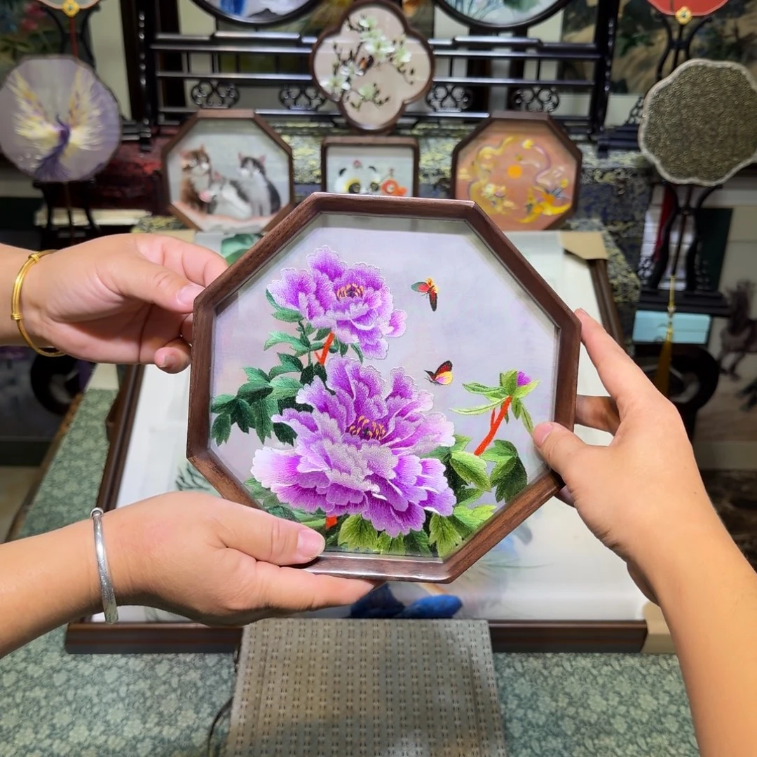 刺绣手工苏绣工艺制作技艺精湛