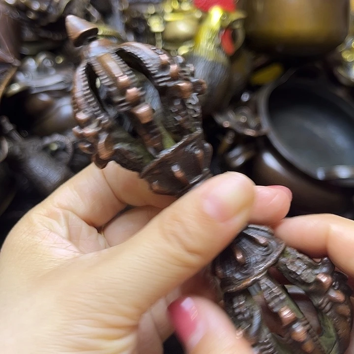 诚信经营精美铜器