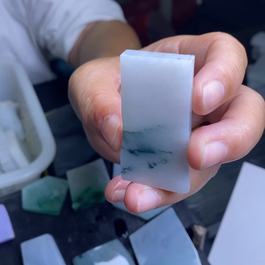 定制翡翠未镶嵌