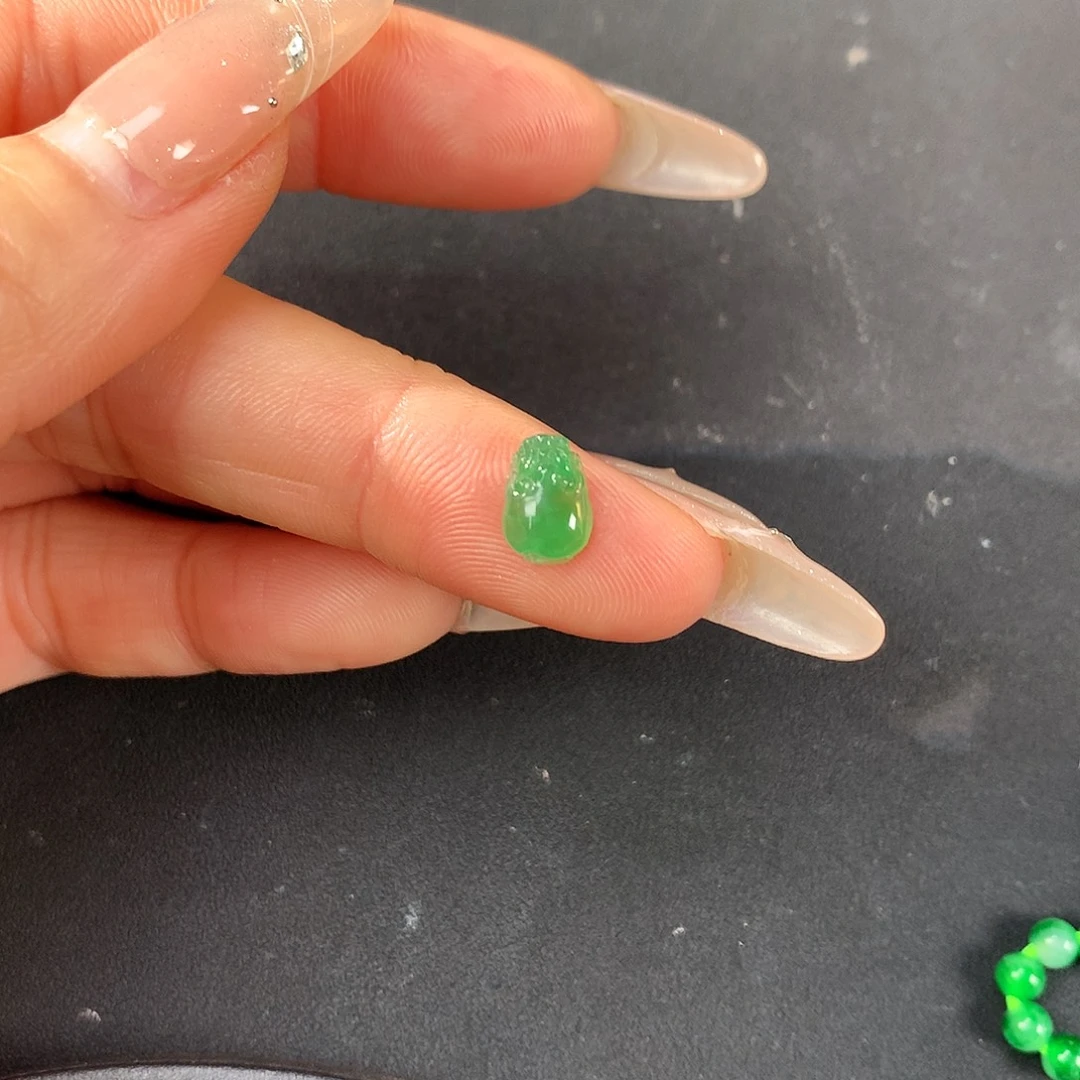 翡翠散珠8.57/5.5/2.47翡翠翡翠