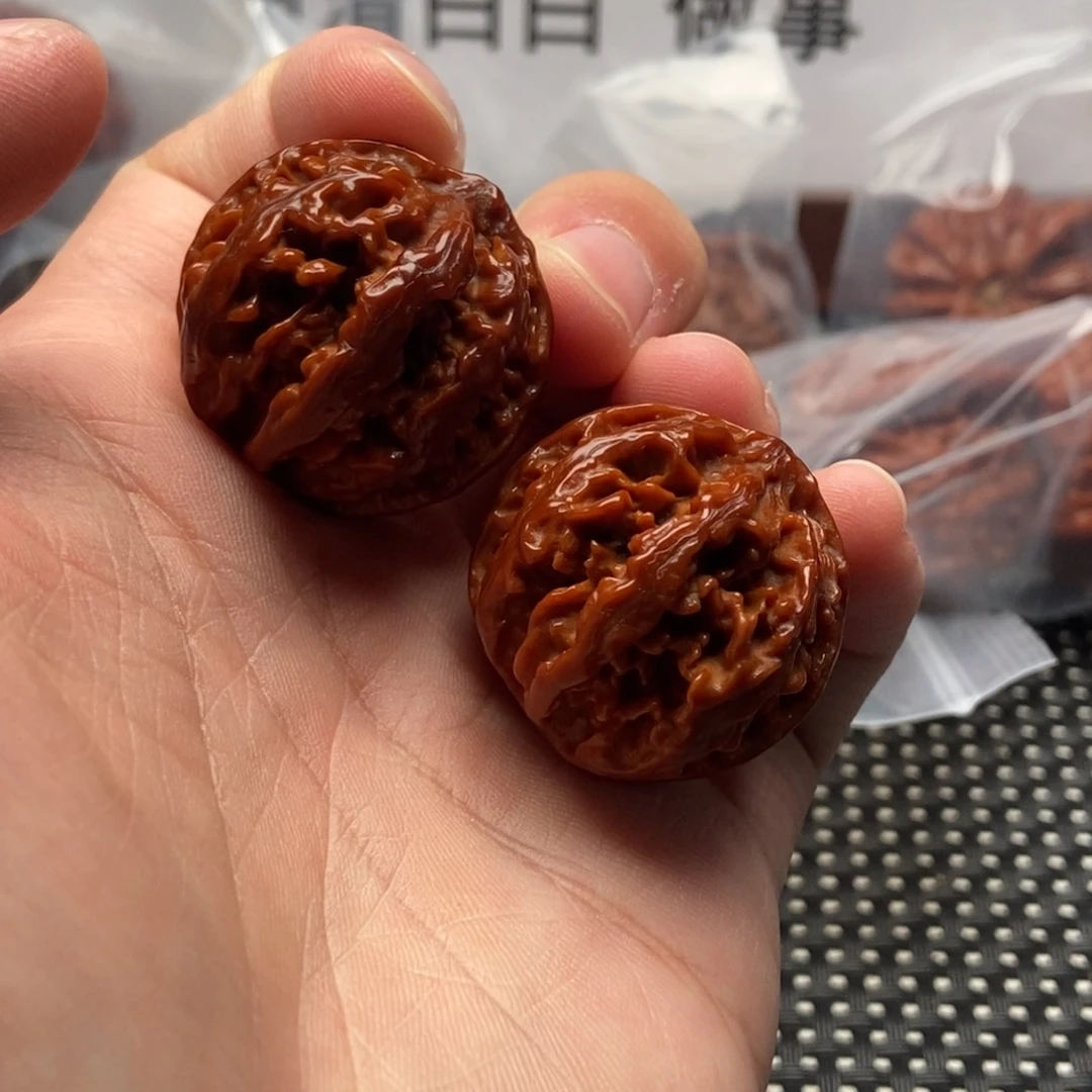 吊坠文玩核桃30京八棱