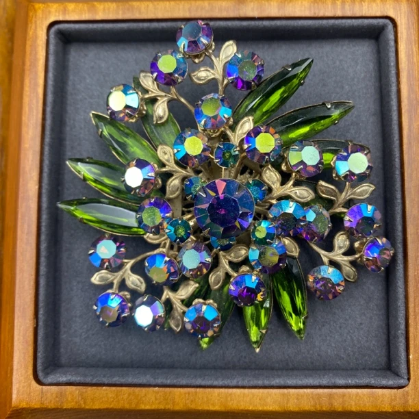 合金胸针 LL 中古首饰vintage Beaujewls莱茵石胸针