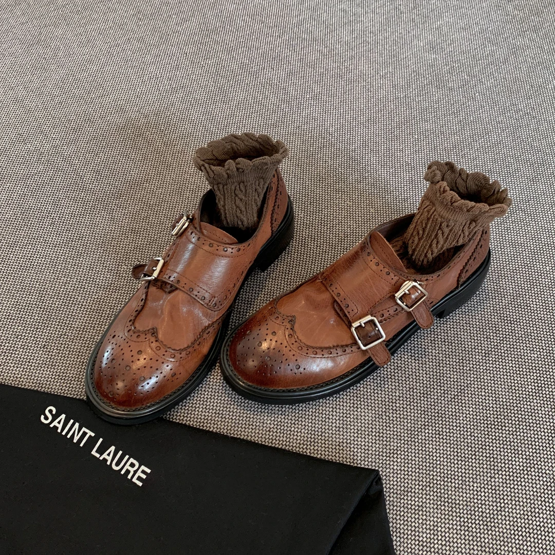 【STAR】知识分子~英伦风雕花复古皮带扣布洛克圆头重工擦色皮鞋4cm