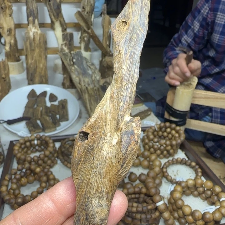 沉香碎屑沉香19克