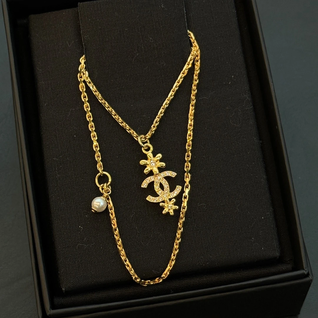 99新 Chanel/香奈儿 23A金色双C小花项链