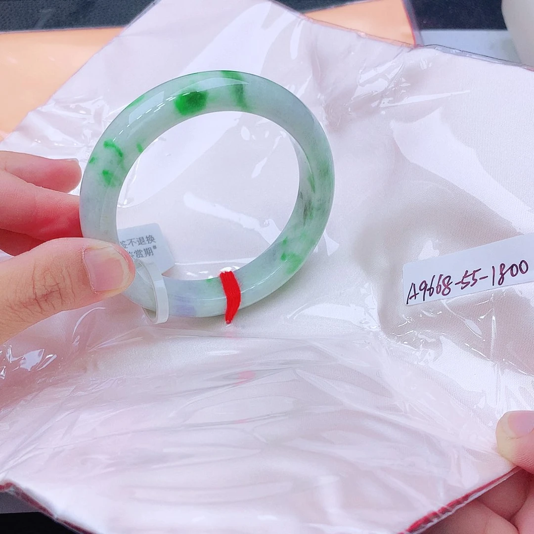 未镶嵌手镯翡翠翡翠