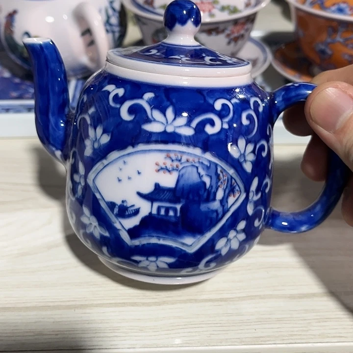 瓷片景德镇陶瓷茶壶。