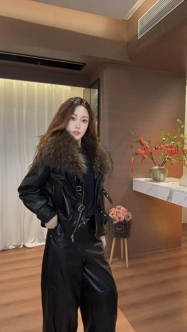PINSHANGXIBAO/品尚喜宝女士皮羽绒耗子毛领外套-OS-053
