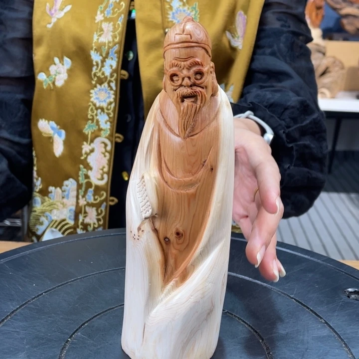 柏木（崖柏）随型摆件