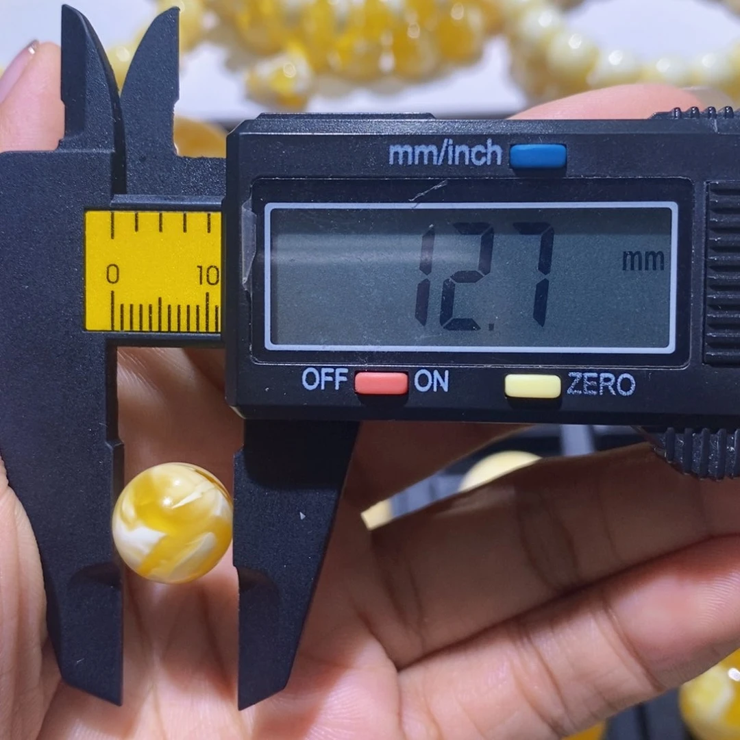 未镶嵌蜜蜡珠宝奇石