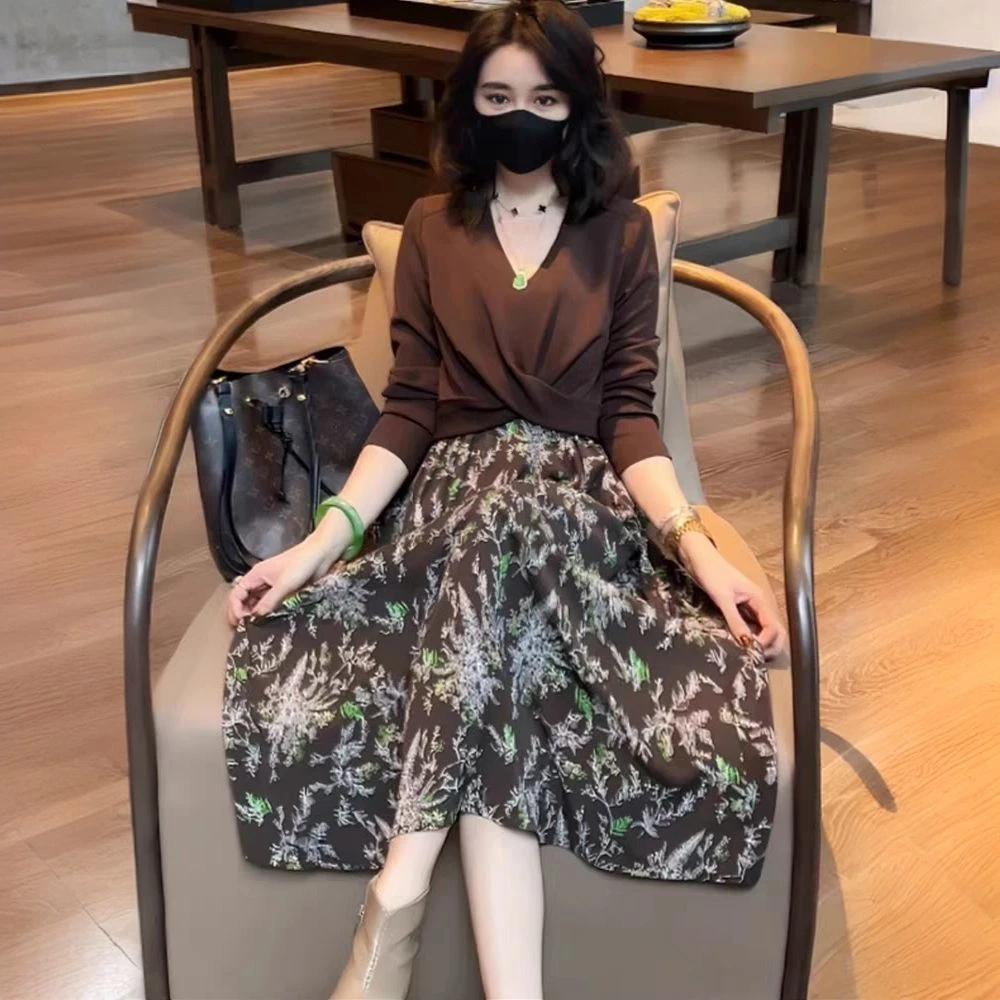 【1440人收藏】高级气质假两件连衣裙女2025春秋新款时尚优雅显瘦拼