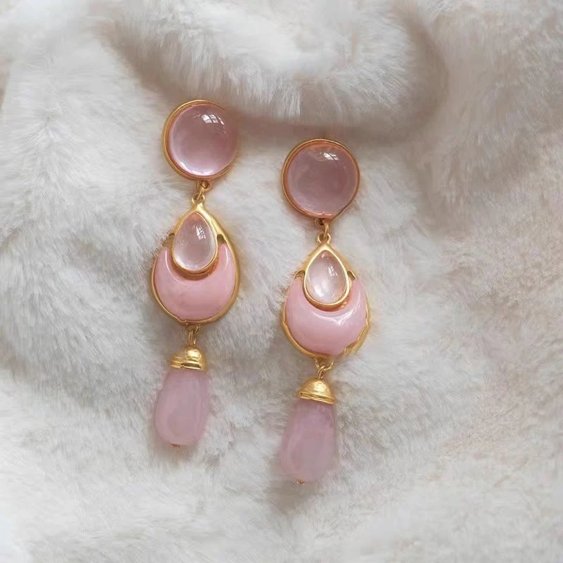 温婉女神~新款女树脂复古粉色少女琉璃水滴高级感夸张长耳环耳饰