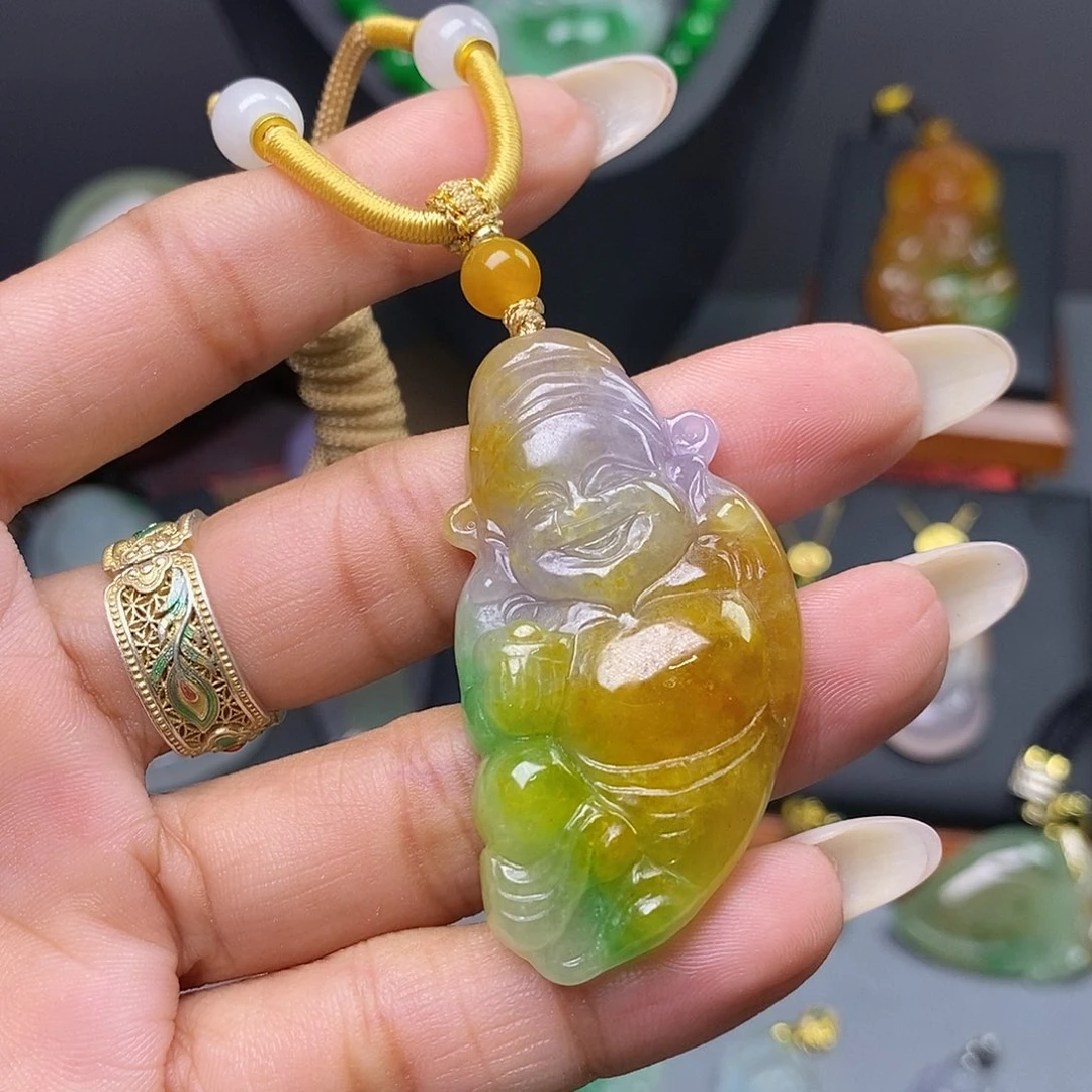 吊坠(赠链)未镶嵌翡翠