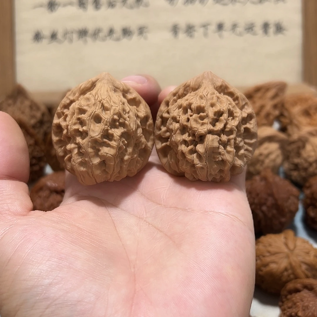 15号文玩核桃45尺王勇官帽有磕