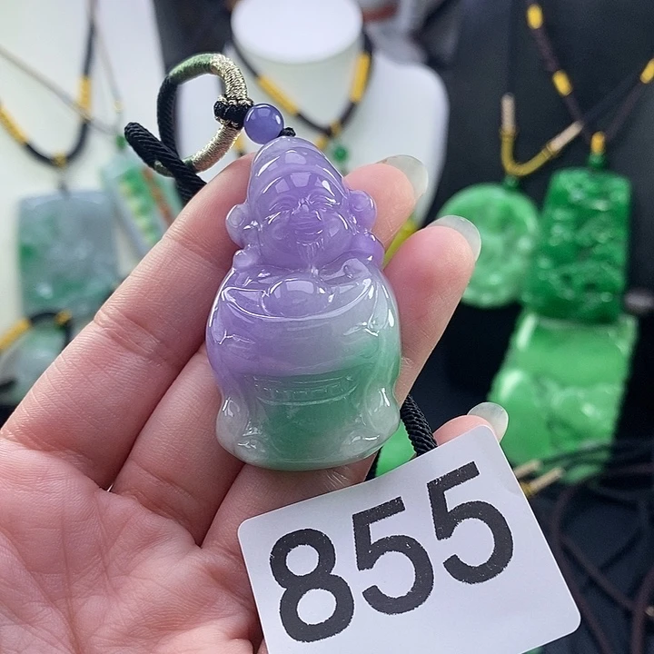 翡翠未镶嵌吊坠(赠链)