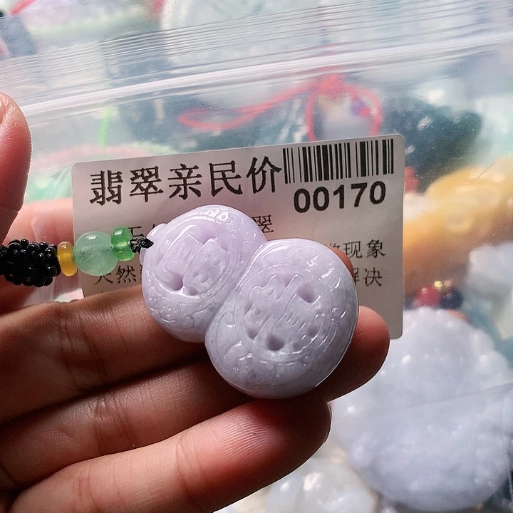 翡翠未镶嵌颈饰000000170