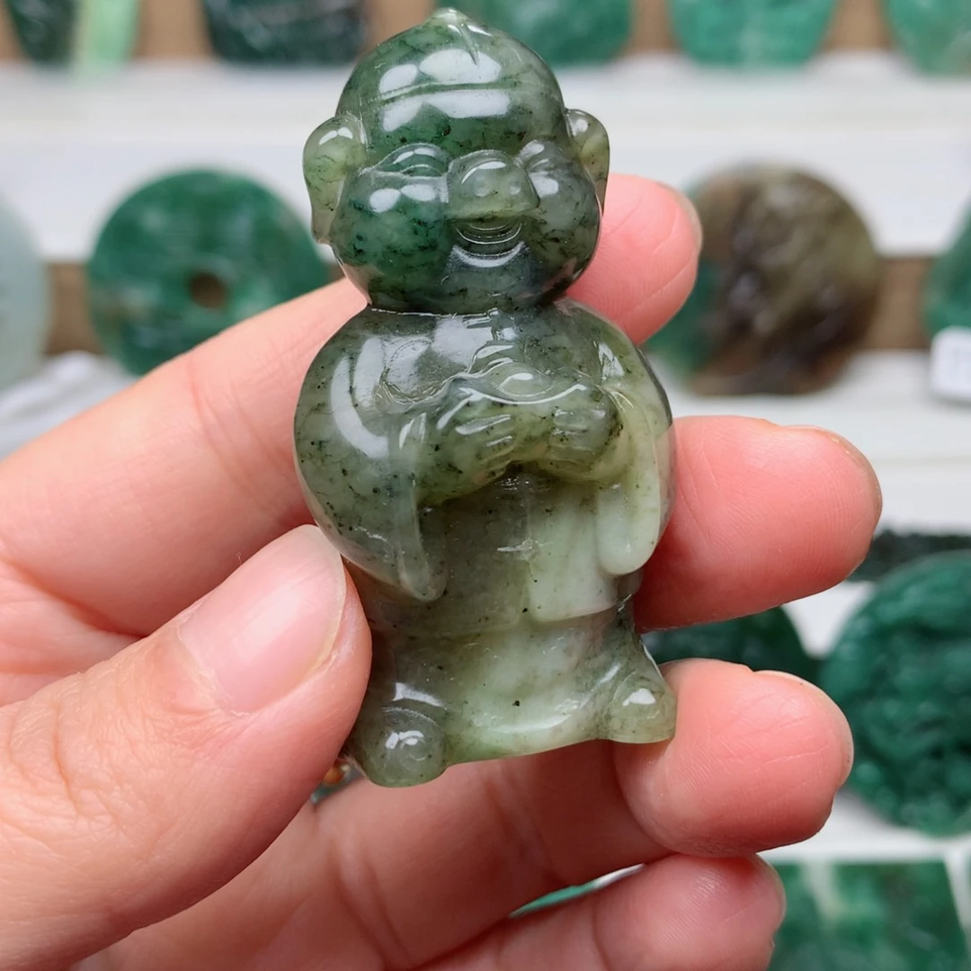 独山玉颈饰未镶嵌风**淡