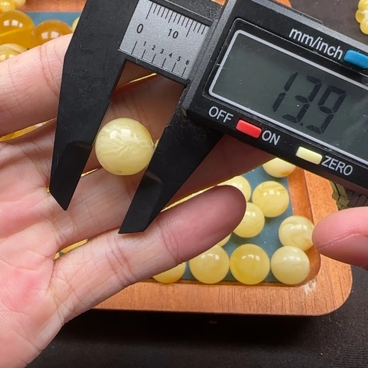 蜜蜡未镶嵌珠宝奇石天然446