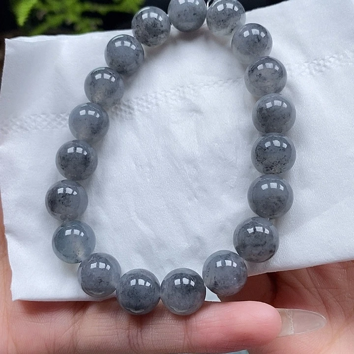 翡翠挂件未镶嵌珠链