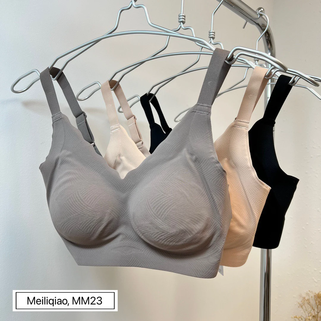 mm23 魅力翘大爆款～超级舒服好穿背心