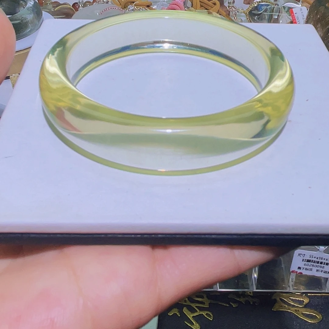 手镯水晶未镶嵌天然黄水晶冰透全净体52➕圈