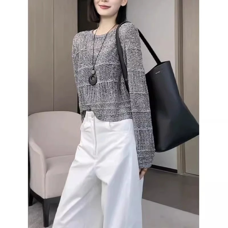 灰色镂空上衣女2025开春新款高级感洋气独特别致超好看短款针织衫