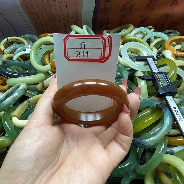 蛇纹石玉未镶嵌手镯37