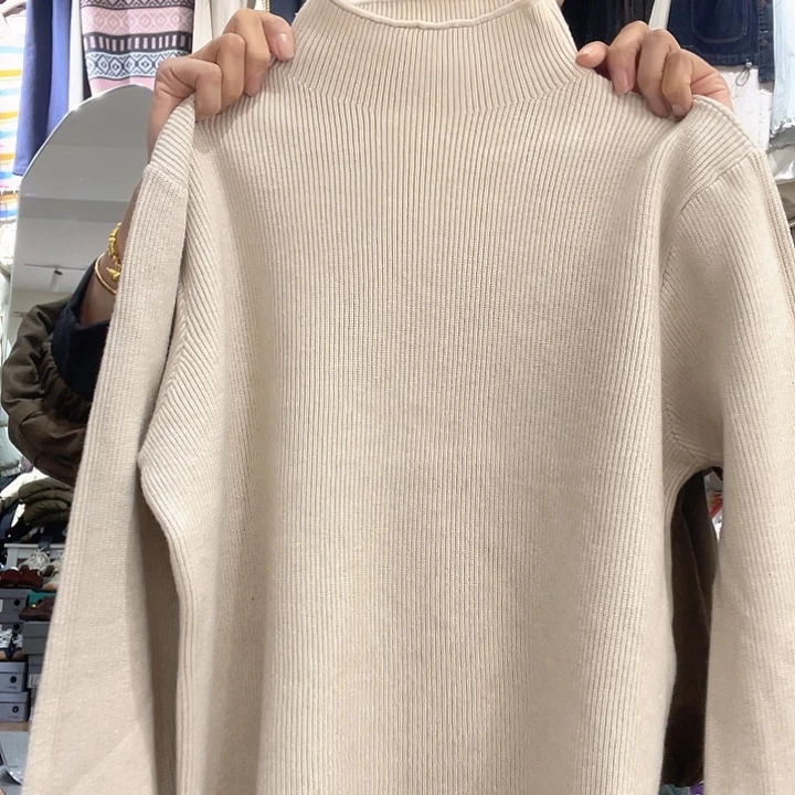 大瑶瑶同款杏色针织小衫