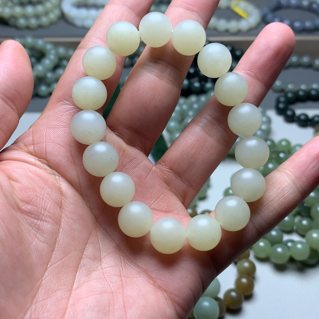 和田玉未镶嵌手链黑山料