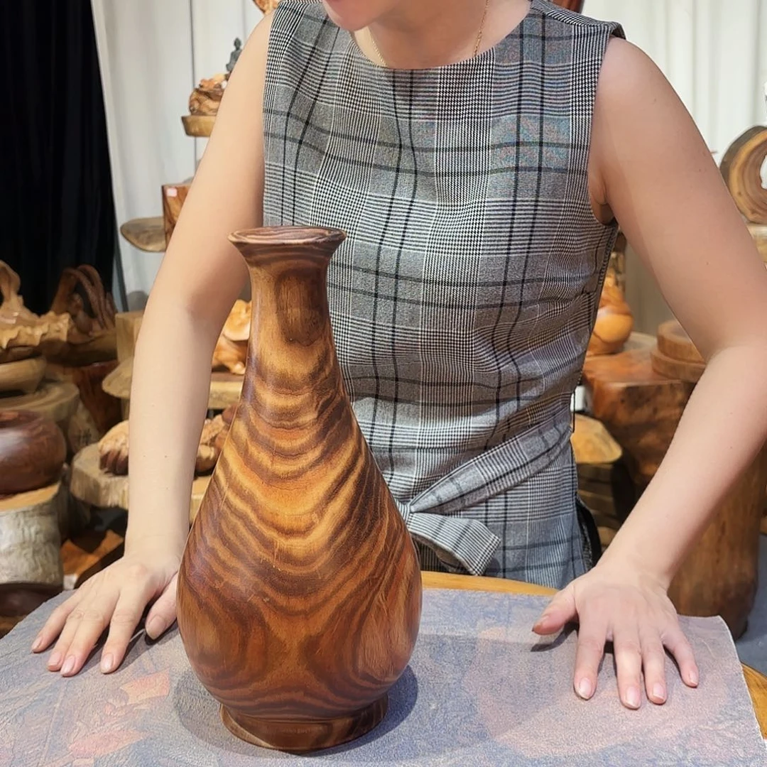 香樟木精品手作工艺品花瓶