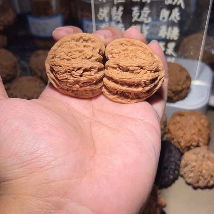 小***年吊坠文玩核桃40密闻