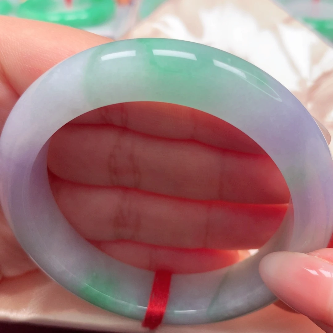 翡翠手镯未镶嵌冰胶春彩51