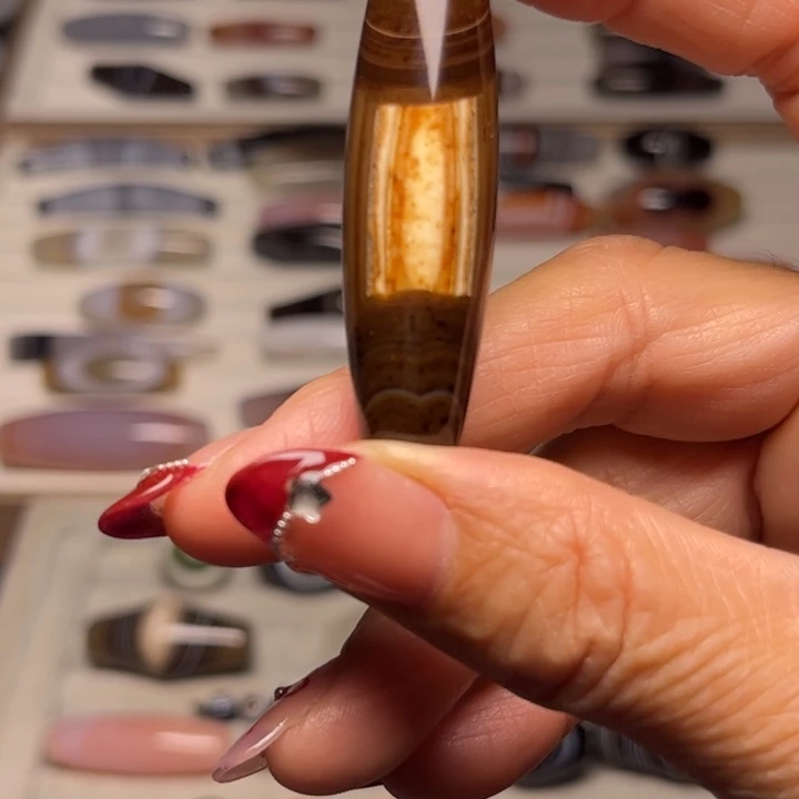 玛瑙/玉髓颈饰未镶嵌c****g