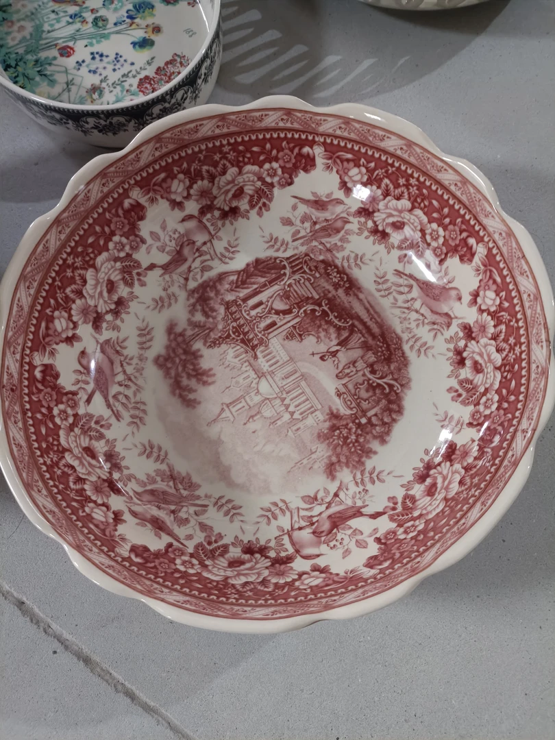 欧洲名画红色城堡大碗微瑕