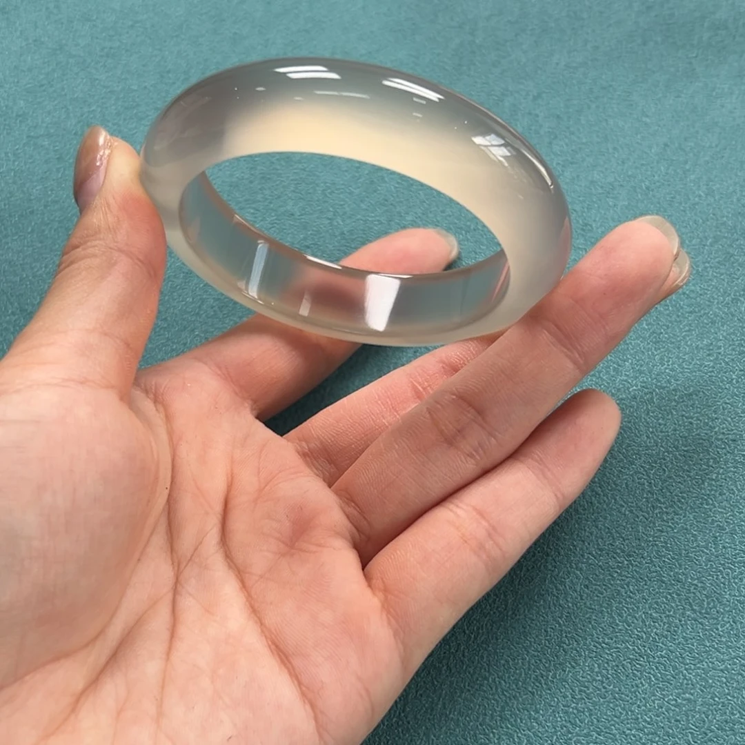 手镯玛瑙/玉髓未镶嵌