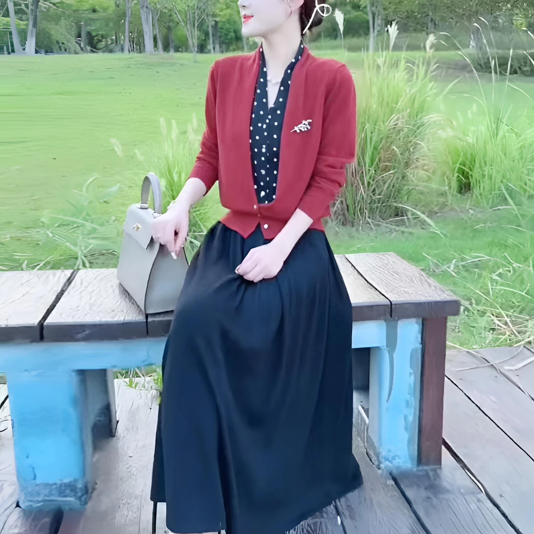 [工厂直销上衣]假两件V领针织衫开衫新中式洋气显瘦气质上衣99128