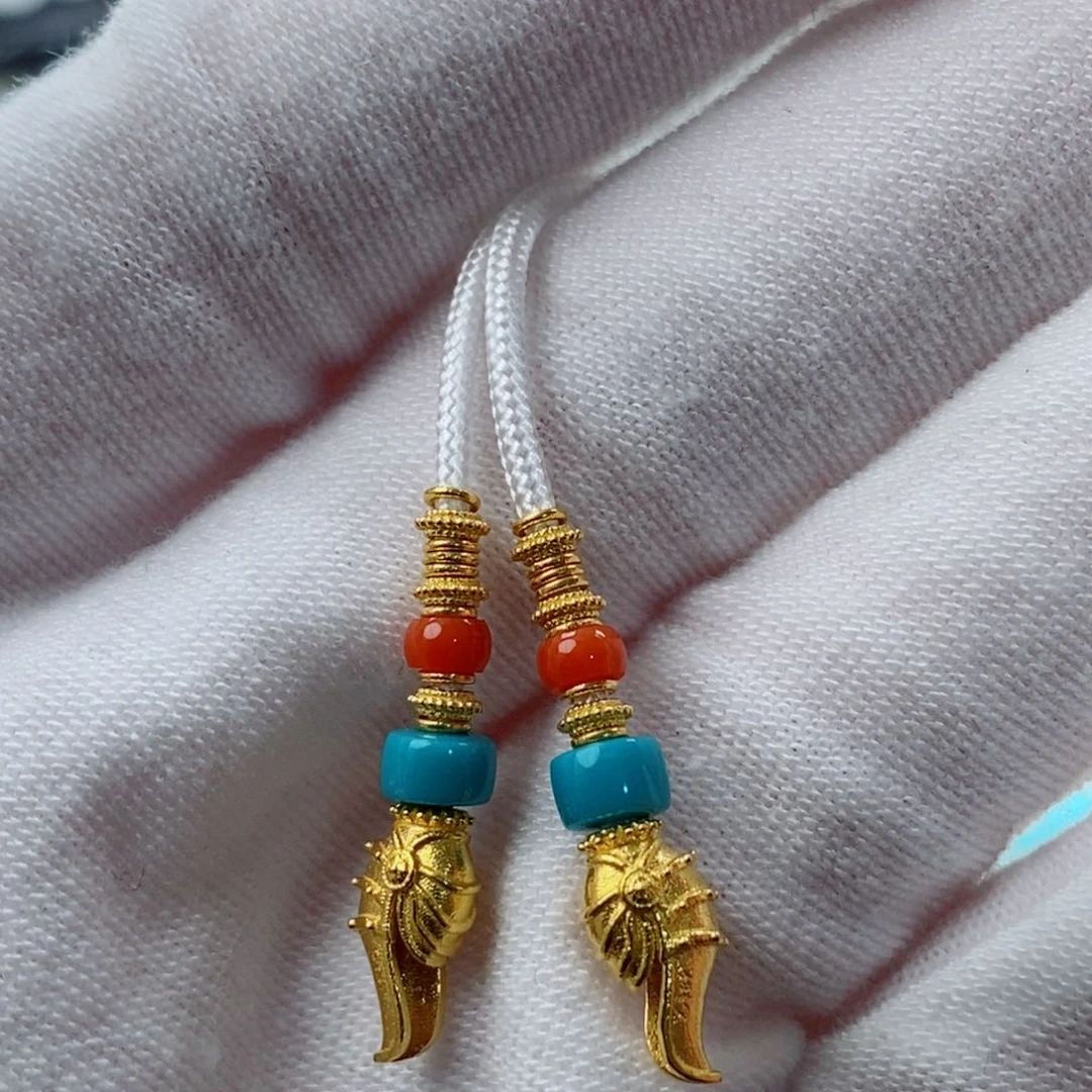 绿松石配饰18K金镶嵌