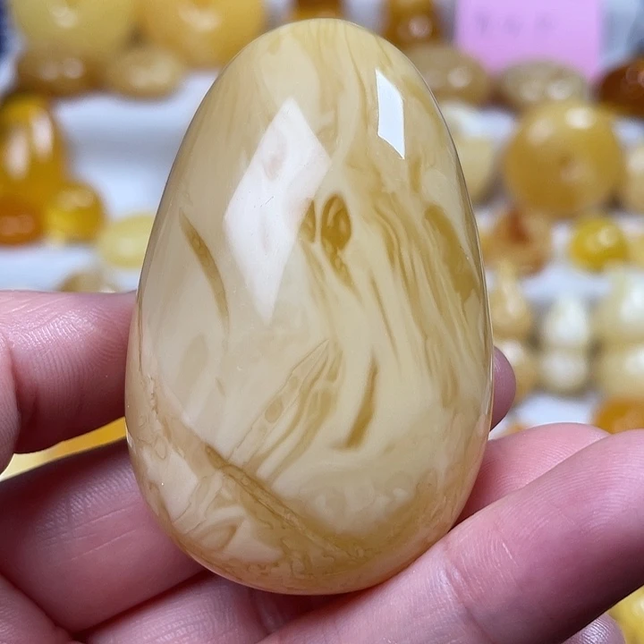 蜜蜡裸石未镶嵌水滴挂坠