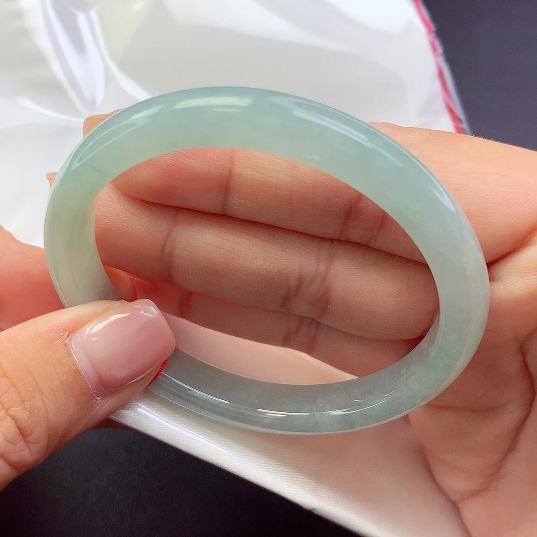 【闪购商品】未镶嵌手镯翡翠贵妃a 1