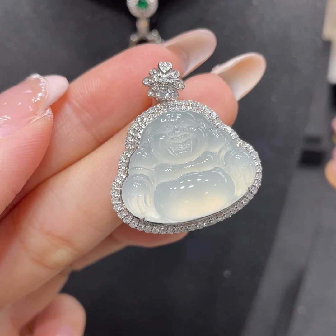 翡翠颈饰18K金镶嵌天然缅甸翡翠a货