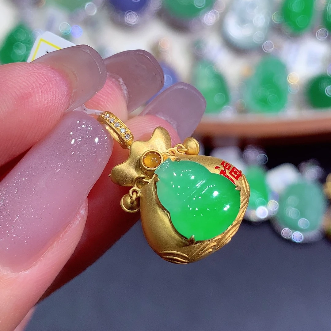 翡翠18K金镶嵌吊坠(不含链)