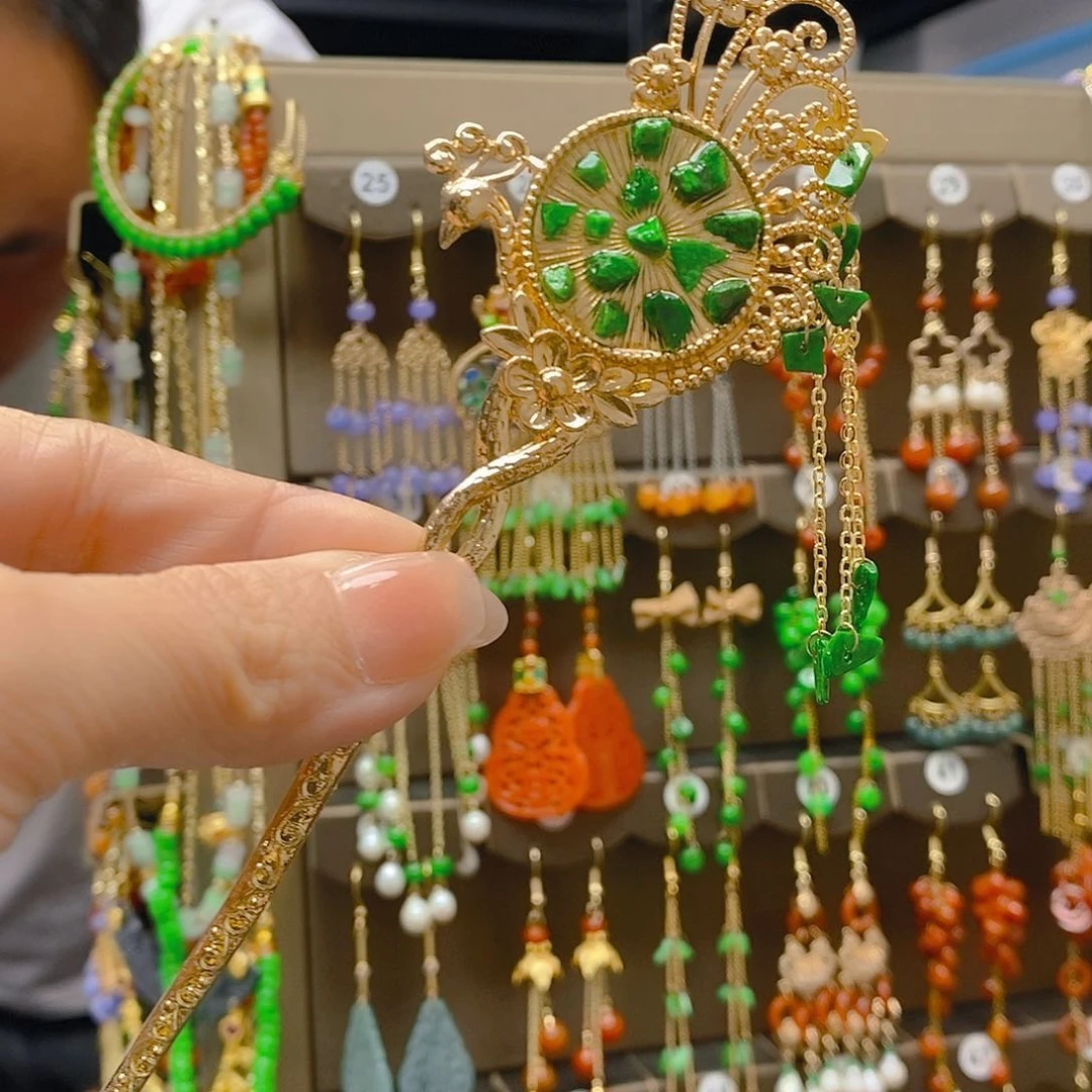 翡翠合金耳饰翡翠