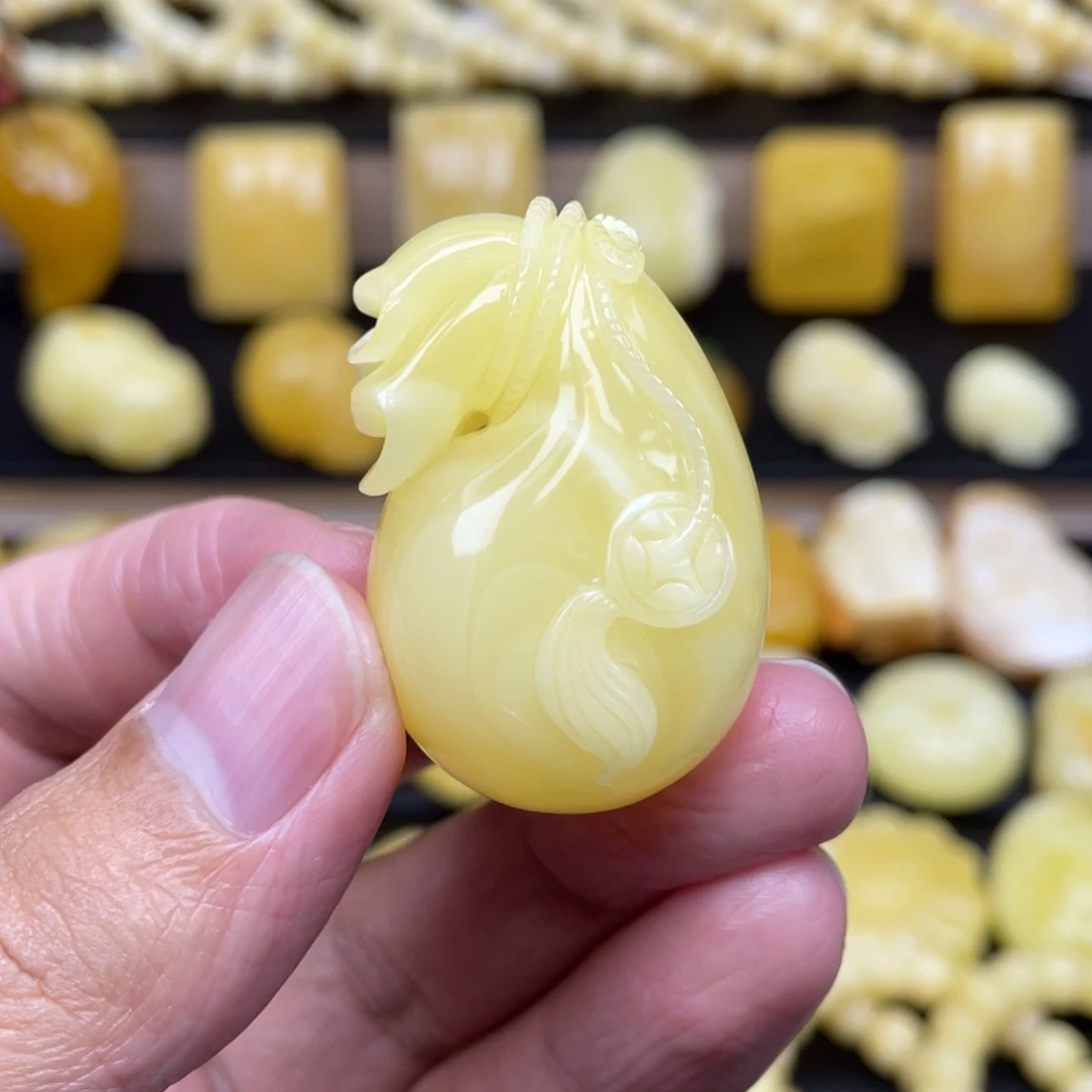 琥珀未镶嵌裸石琥珀蜜蜡